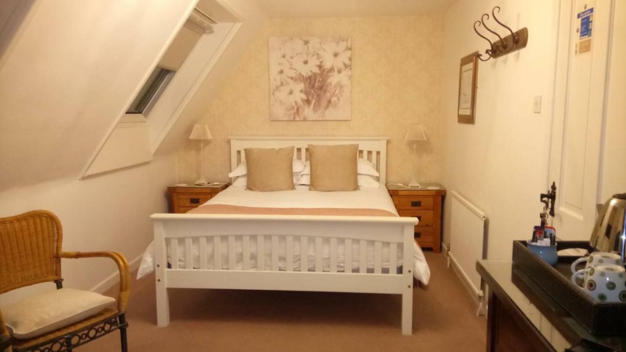 Applecroft Bed And Breakfast 圣奥斯特尔 外观 照片